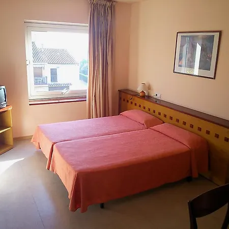 Hotel Montmelo 2*
