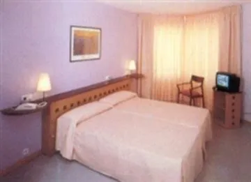 Szálloda Hotel Montmeló Montmeló