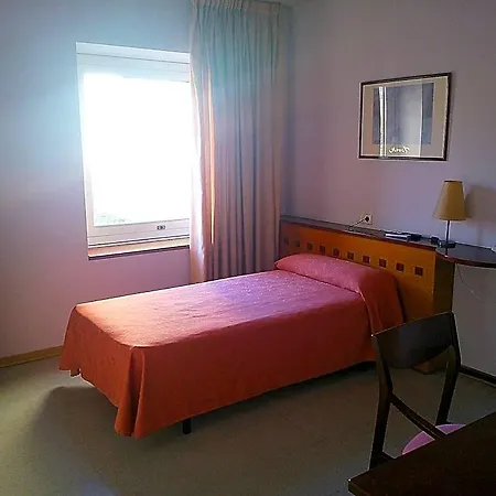 Hotel Montmelo Hotel