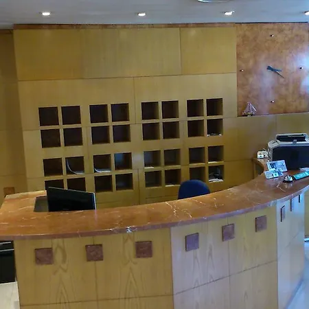 Hotel Montmelo Hotel 2*