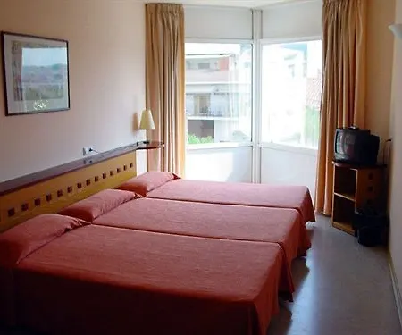 Hotel Montmelo 몽멜로
